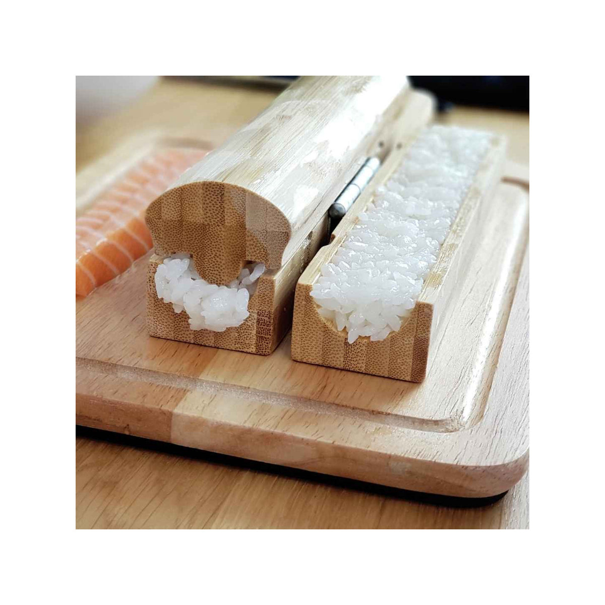 Kit sushi avec baguettes & livre - image 2